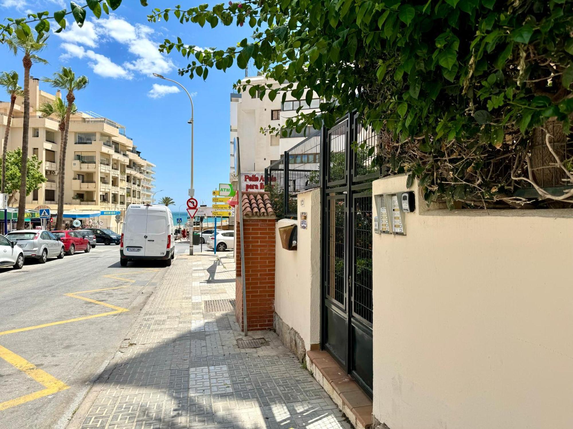 トレモリノスLa Carihuela A 150 Metros De La Playa Con Espectaculares Vistasアパートメント エクステリア 写真